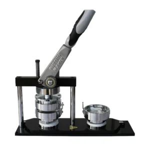 Badge Making Machine 25Mm, Capacity: 1000 pieces/day
