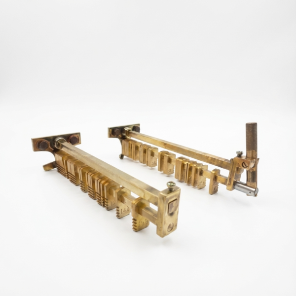 Kapda Shop Brass Cloth Folder Manual Fabric Folding Machine